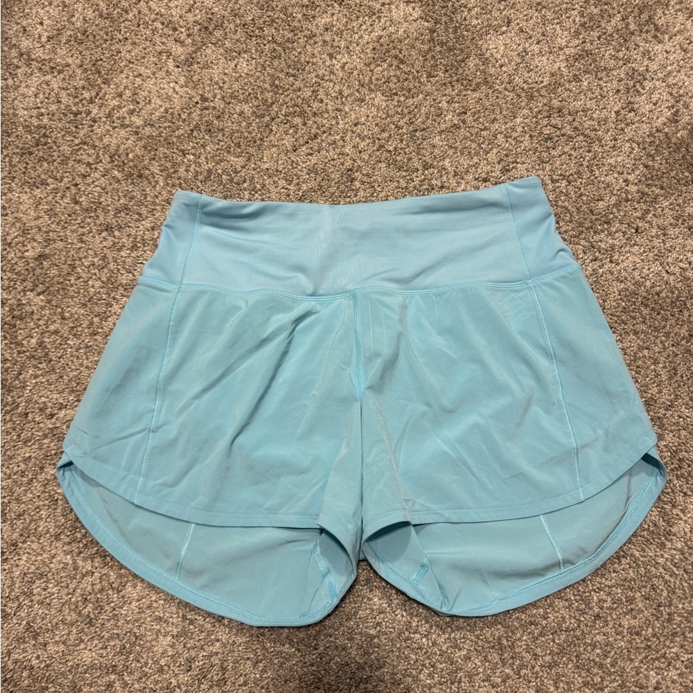 Lululemon Athletica 2.5” high rise speed up shorts